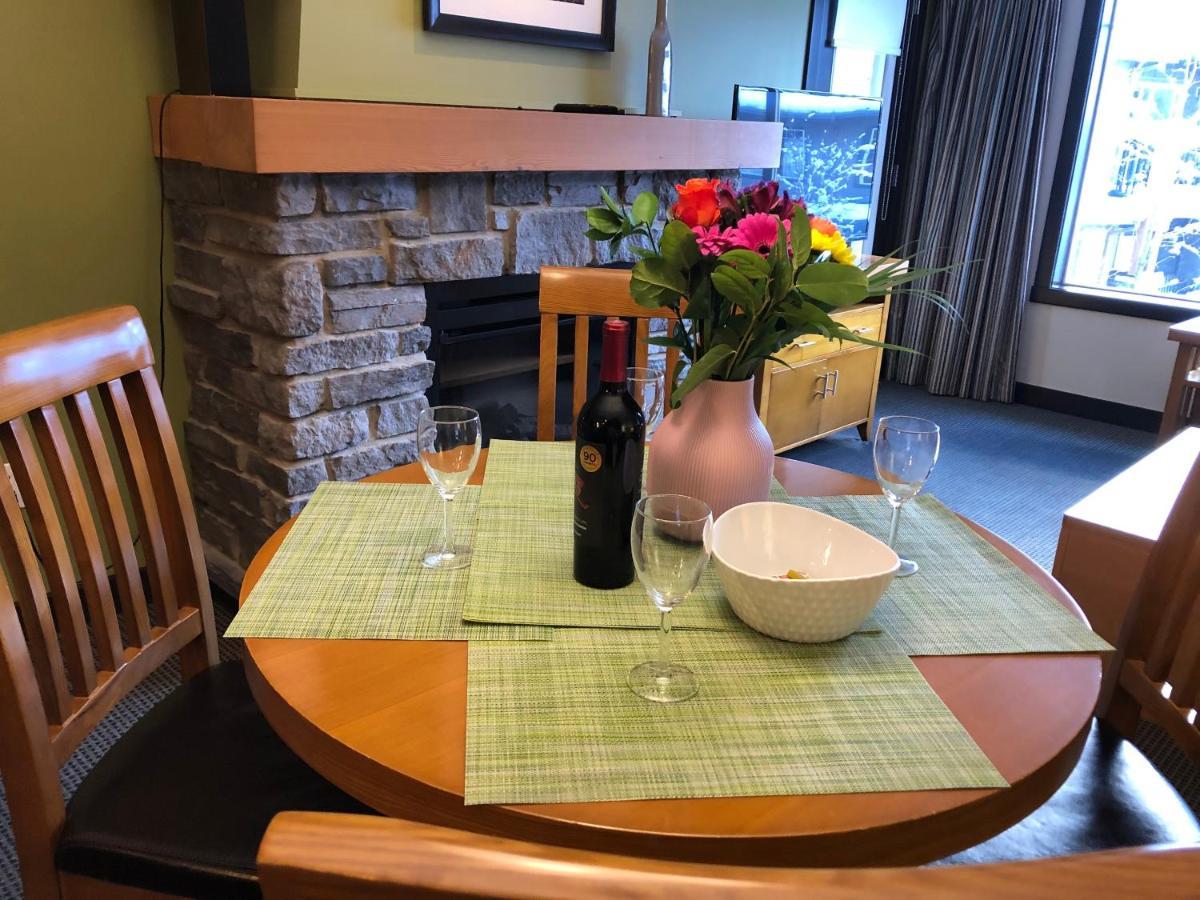 Copperstone Resort - Mountain View 2 Bedroom Condo Canmore Exteriör bild