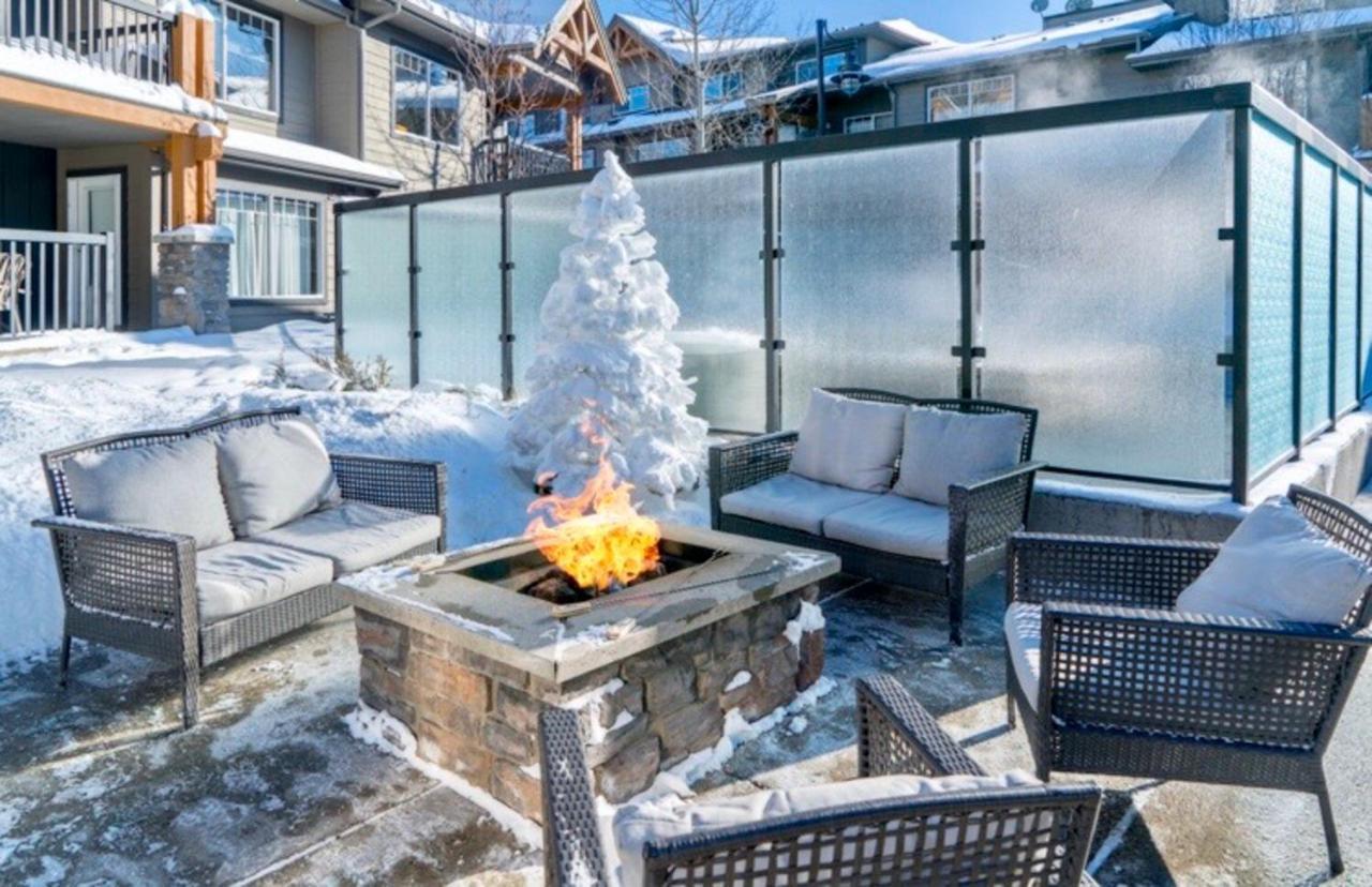 Copperstone Resort - Mountain View 2 Bedroom Condo Canmore Exteriör bild