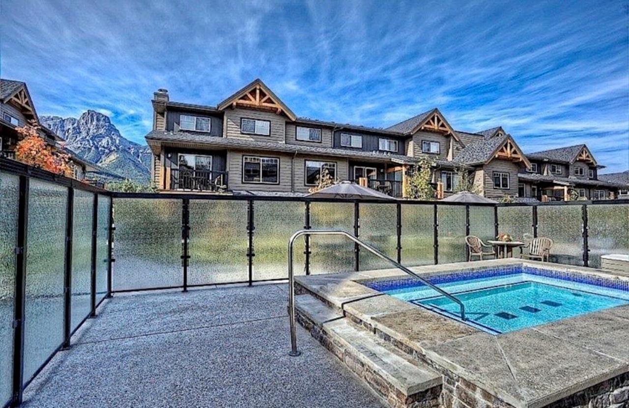 Copperstone Resort - Mountain View 2 Bedroom Condo Canmore Exteriör bild