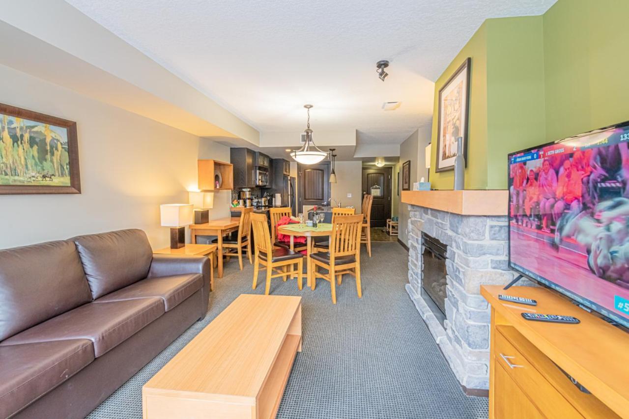 Copperstone Resort - Mountain View 2 Bedroom Condo Canmore Exteriör bild
